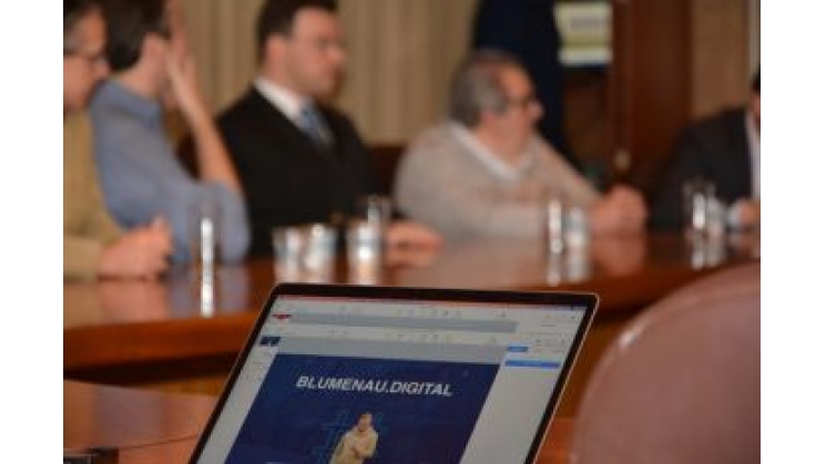 Empresas já podem se cadastrar na plataforma Blumenau.digital