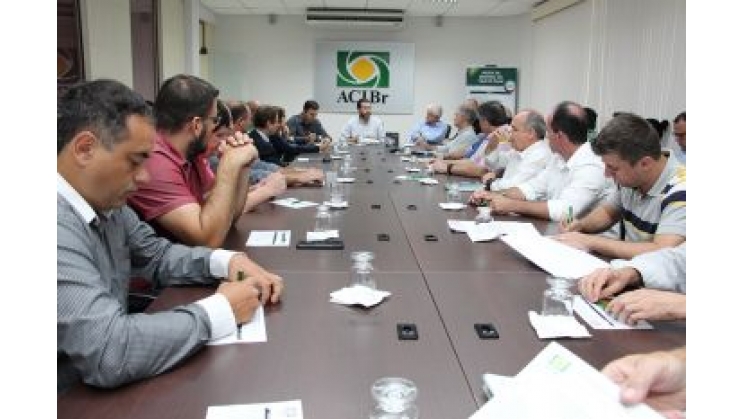 Movimento Voz Única debate barragens com secretário estadual de Defesa Civil