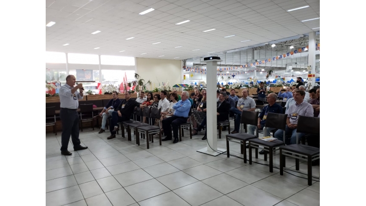 Vale Auto Shopping recebe evento Acib nos Bairros e reúne empresários da Itoupava Central