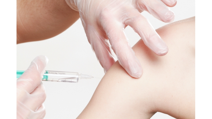 Associados à Acib têm desconto em campanha de vacinação